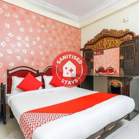 Oyo 62194 Pleasure Palace Hotel Indore Exterior photo