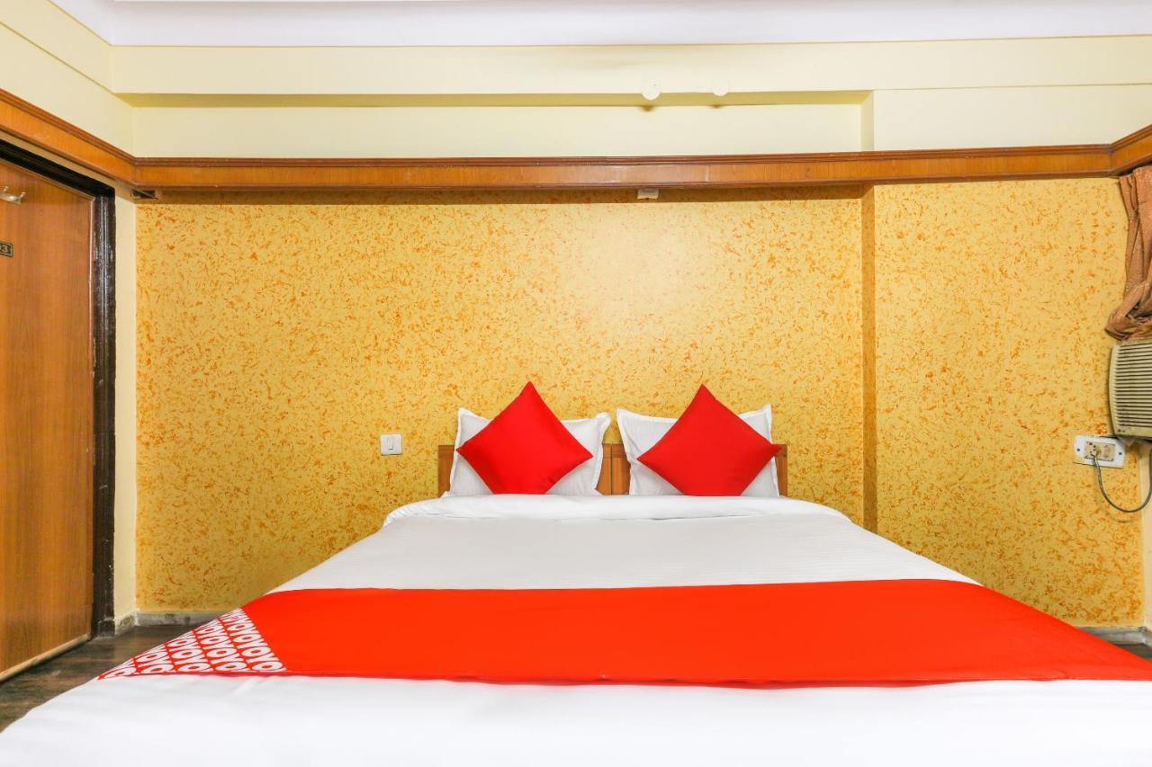 Oyo 62194 Pleasure Palace Hotel Indore Exterior photo
