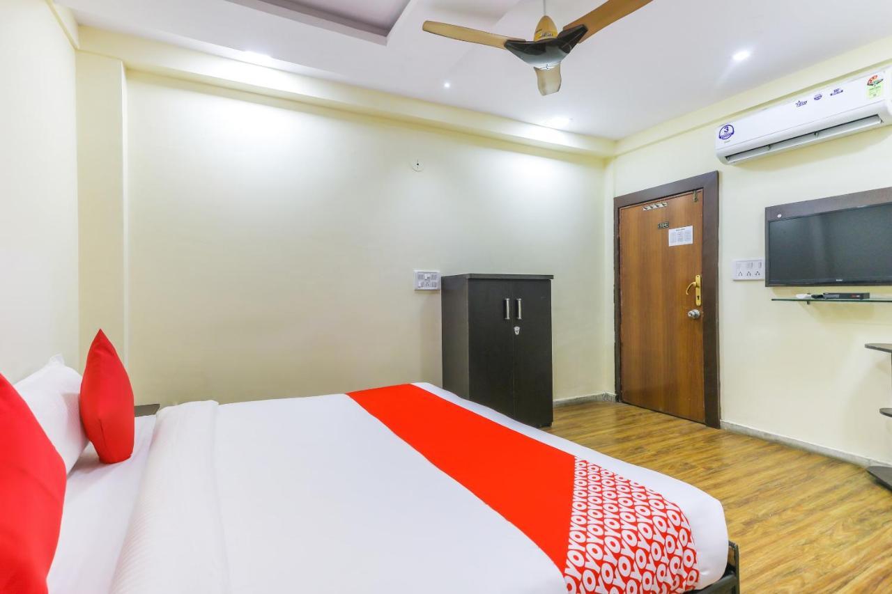 Oyo 62194 Pleasure Palace Hotel Indore Exterior photo